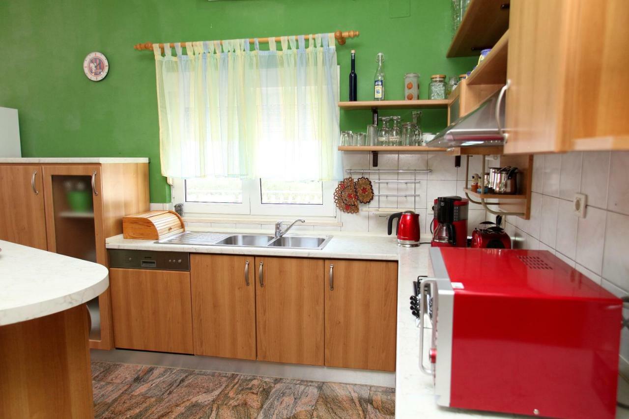Apartman Dinka Trogir Exterior foto