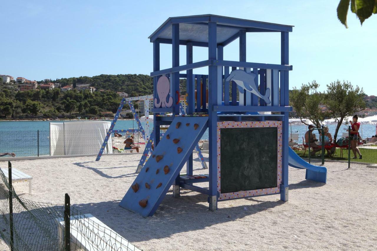Apartman Dinka Trogir Exterior foto